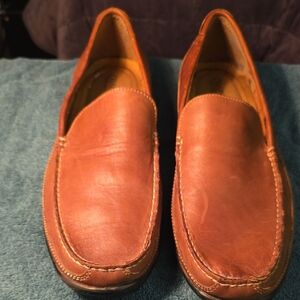 Chaps Men's Tan Leather Slip-On Loafers